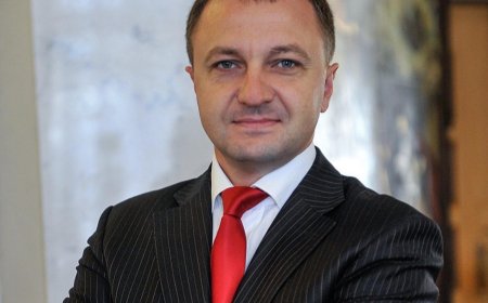 Тарас Кремінь